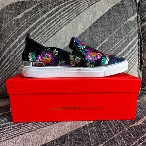Wishbone Lola Brocade Sneakers